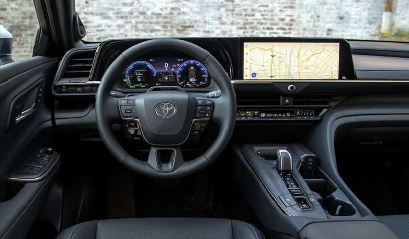 Новая Toyota Camry&nbsp;— известно, какой она будет
